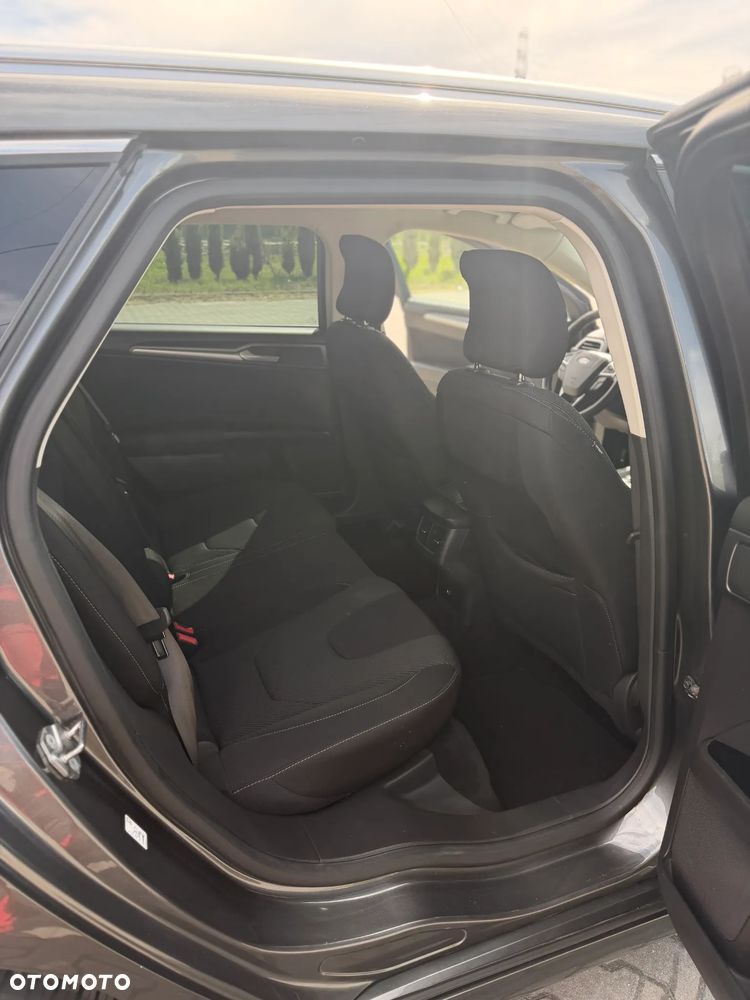 Ford Mondeo 2.0 TDCi Titanium 4WD PowerShift - 16