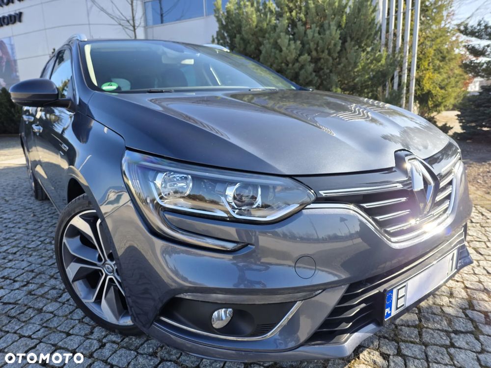 Renault Megane ENERGY TCe 130 EDC BOSE EDITION - 5