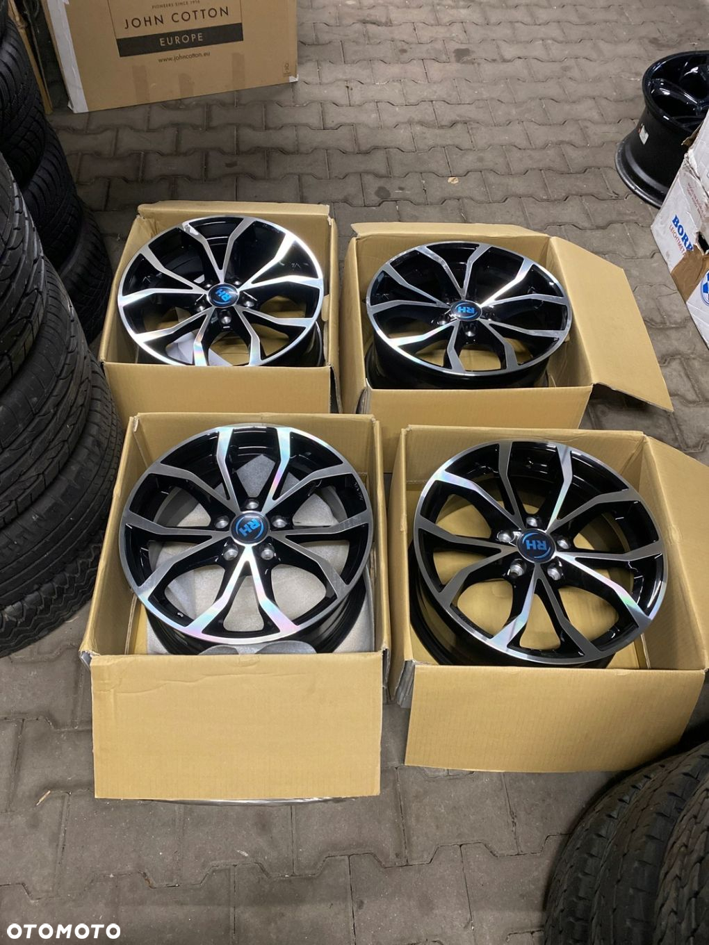 Felgi Aluminiowe RH 5x114,3 8jx17 et45 Nowe - 4