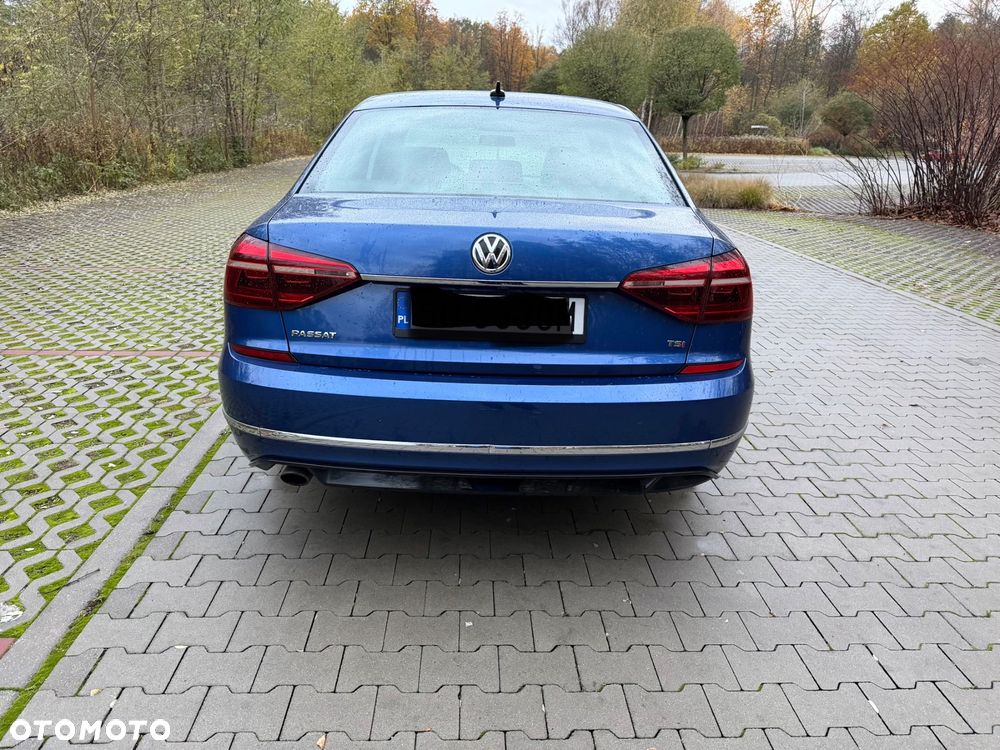 Volkswagen Passat 1.8 TSI (BlueMotion Technology) DSG Highline - 6