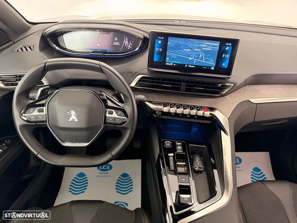 Peugeot 5008 1.2 PureTech Allure Pack EAT8 - 17