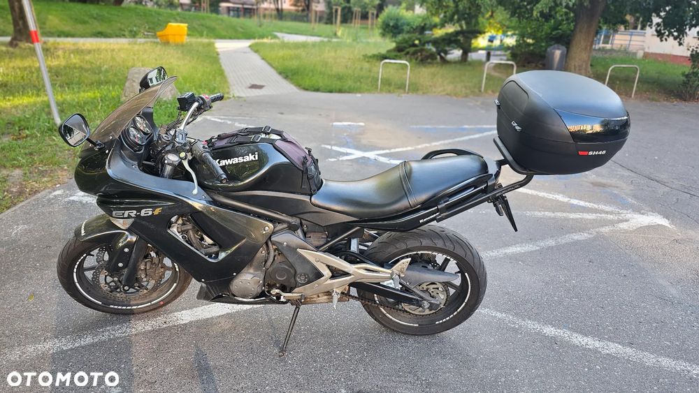 Kawasaki ER - 4