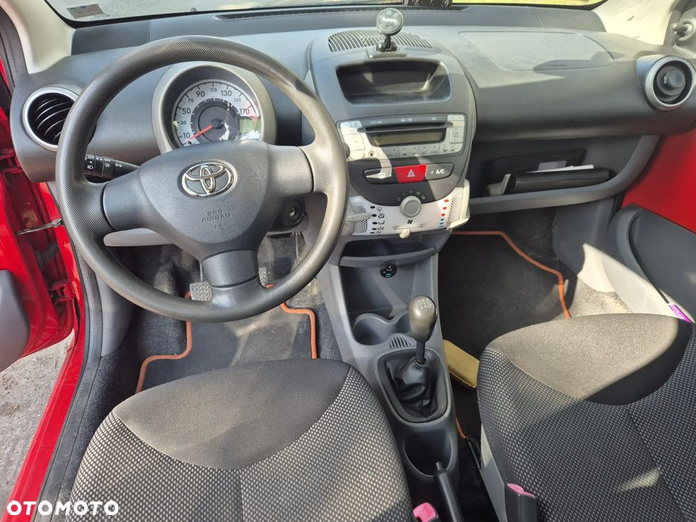 Toyota Aygo Edition - 13