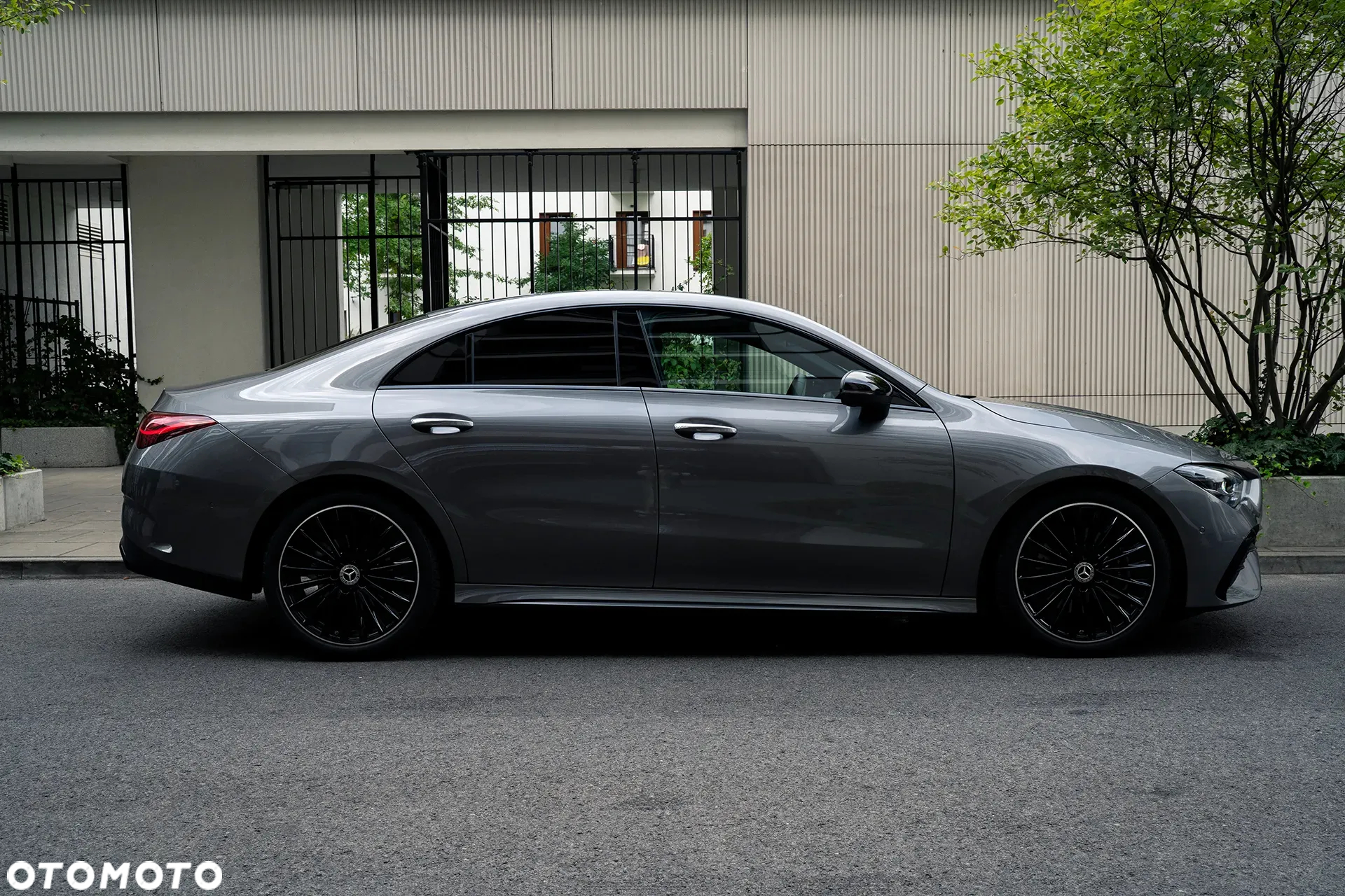 Mercedes-Benz CLA 220 mHEV 4-Matic AMG Line 8G-DCT - 11