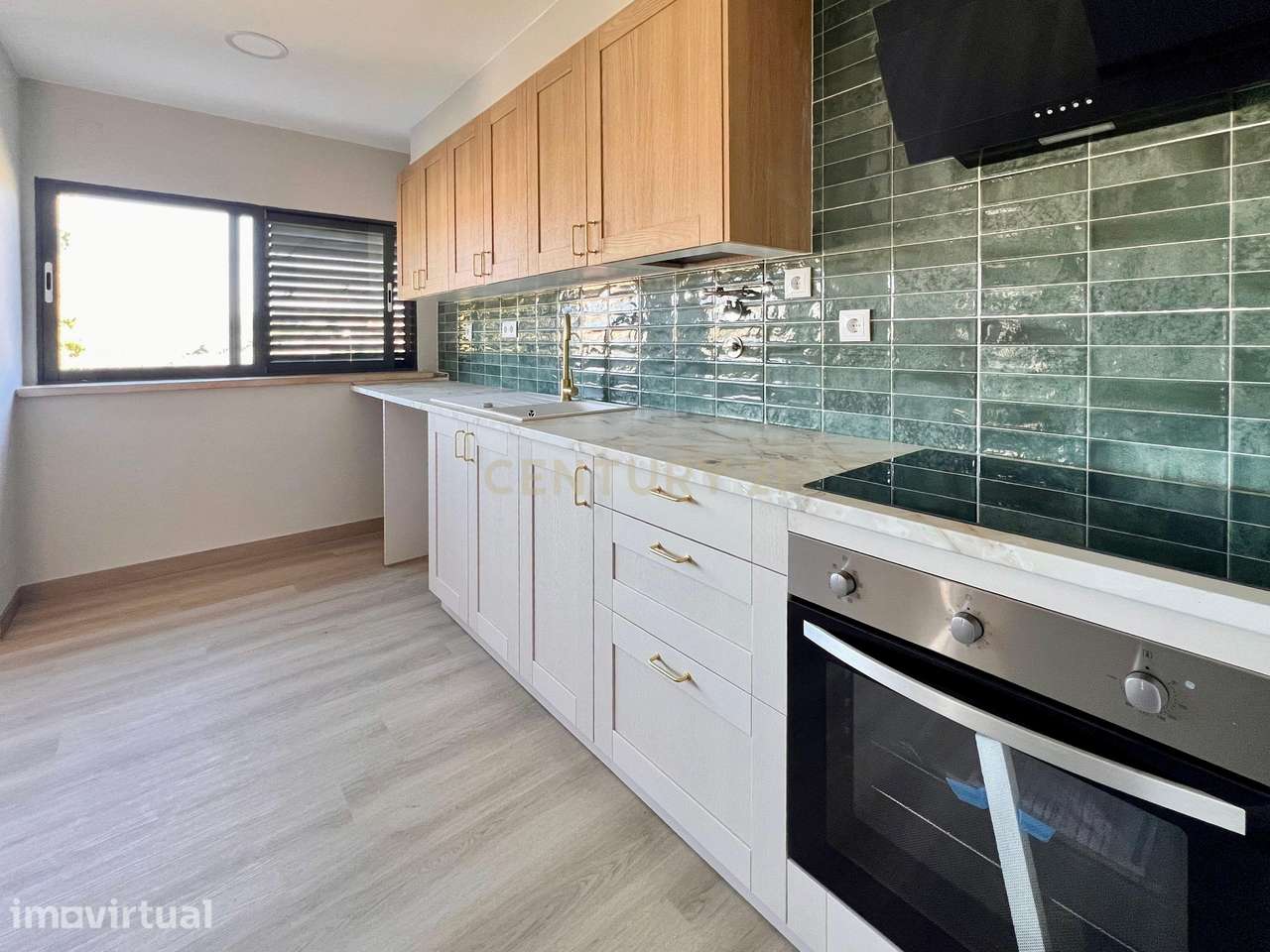 Apartamento T3 com Suíte e 2 Lugares de Garagem Vimeiro - Grande imagem: 4/25