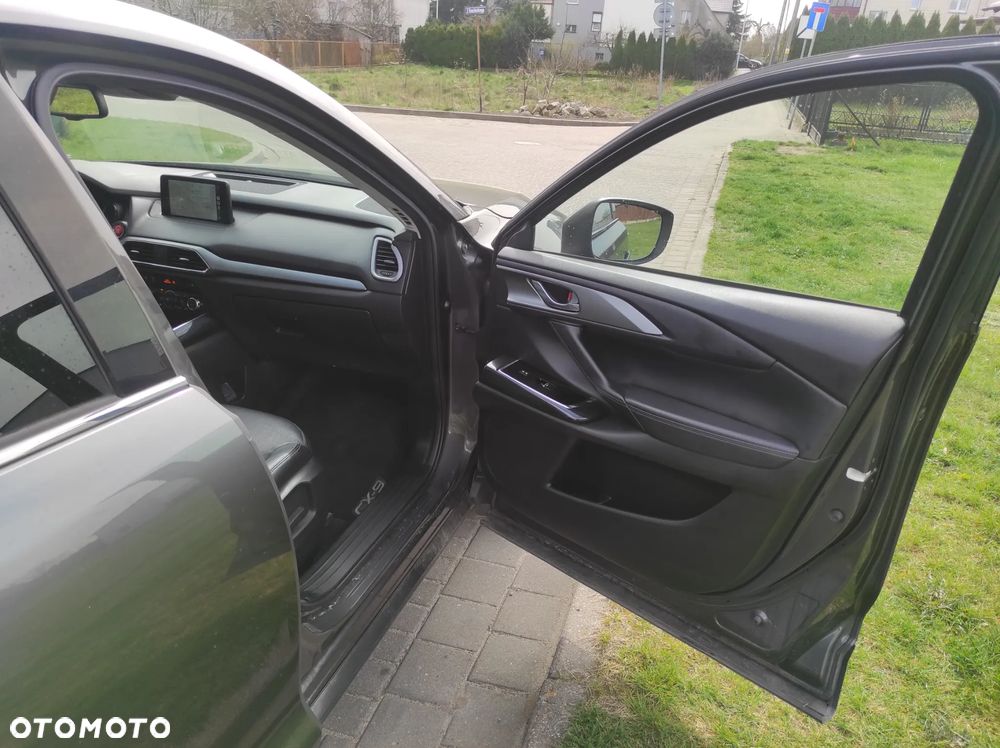 Mazda CX-9 - 16