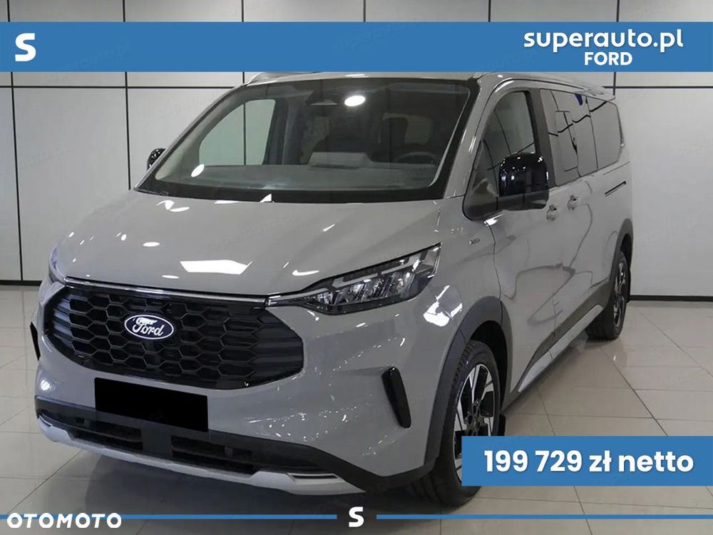 Ford Tourneo Custom - 2
