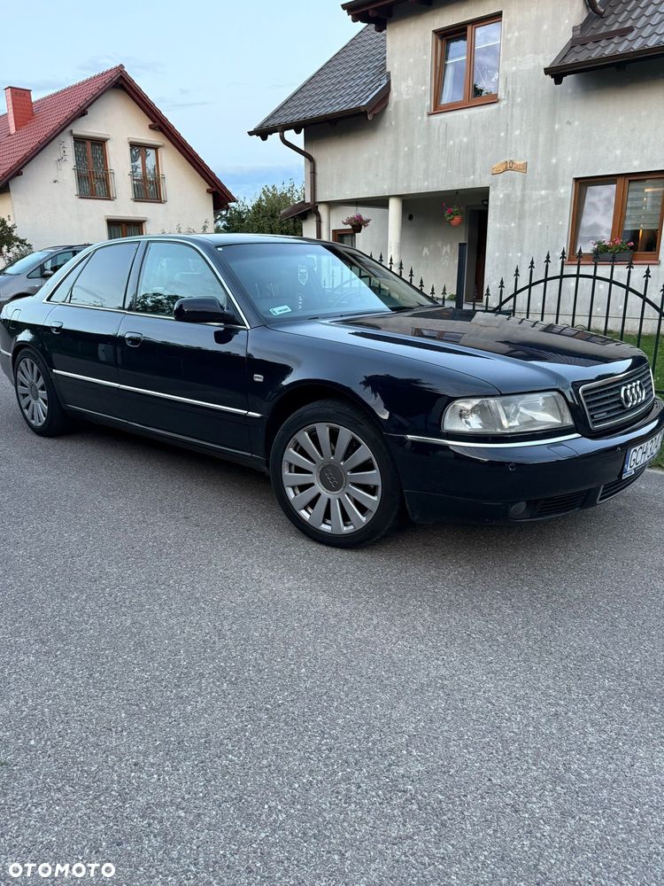 Audi A8 3.7 Quattro Tiptronic - 1