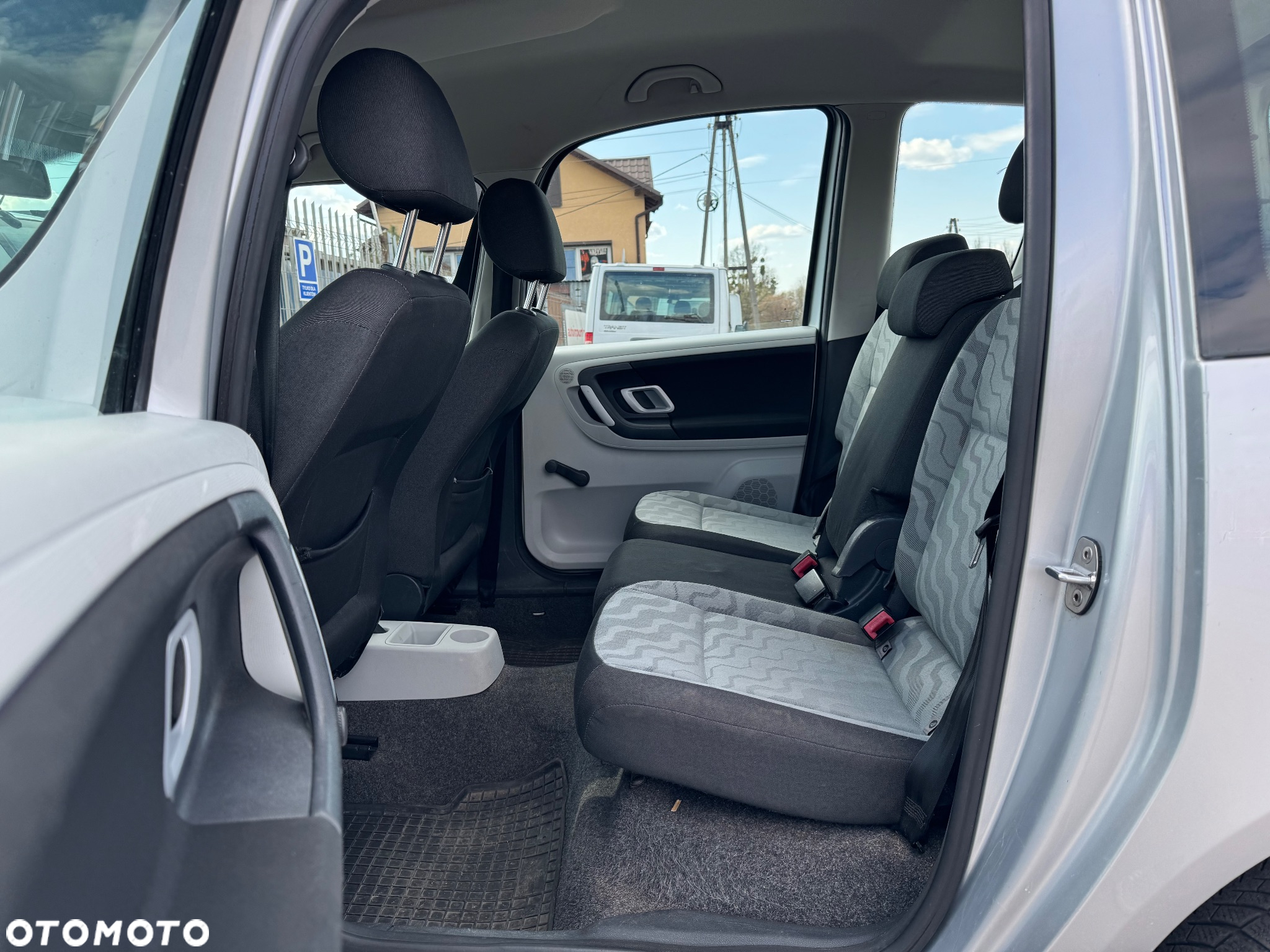 Skoda Roomster 1.4 MPI Style PLUS EDITION - 14