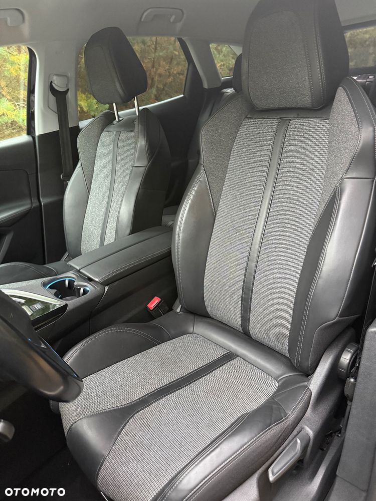 Peugeot 3008 1.2 PureTech Allure S&S EAT8 - 9