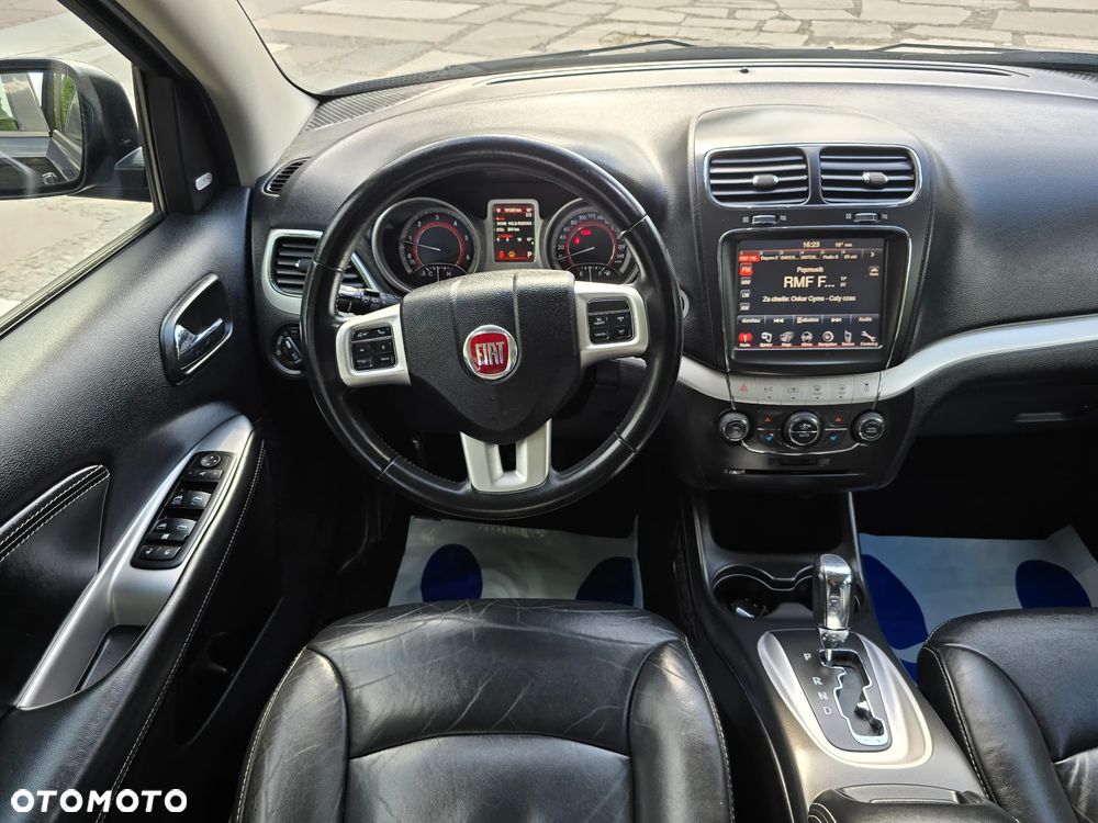 Fiat Freemont 2.0 Multijet 16V DPF Automatik Allrad Black Code - 31