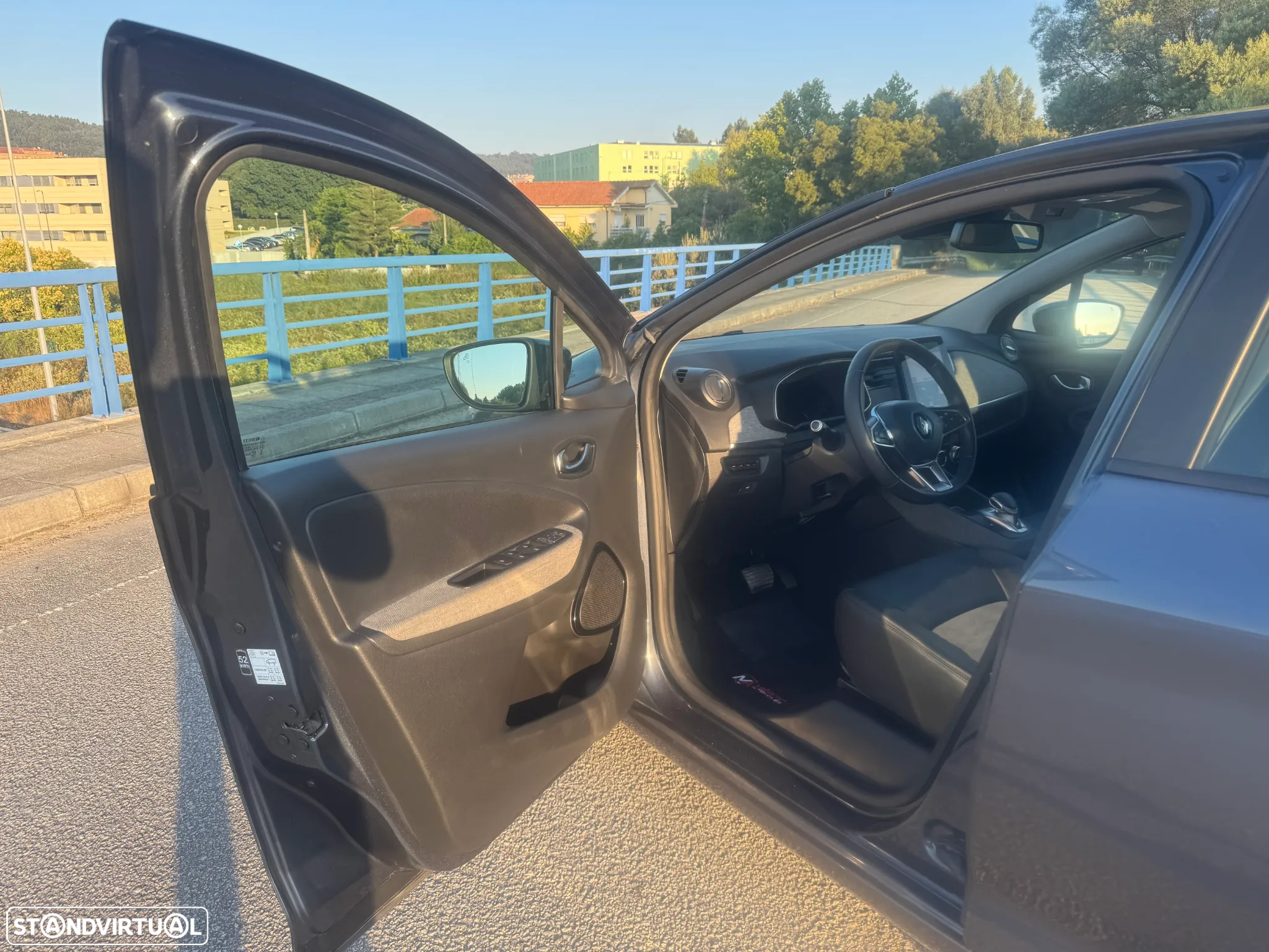 Renault Zoe (c/ Bateria) Z.E. 50 INTENS - 9