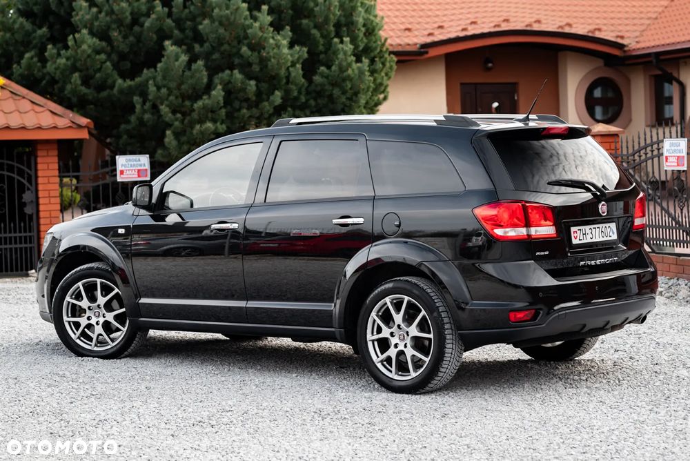 Fiat Freemont 2.0 Multijet 16V DPF Automatik Allrad Lounge - 14