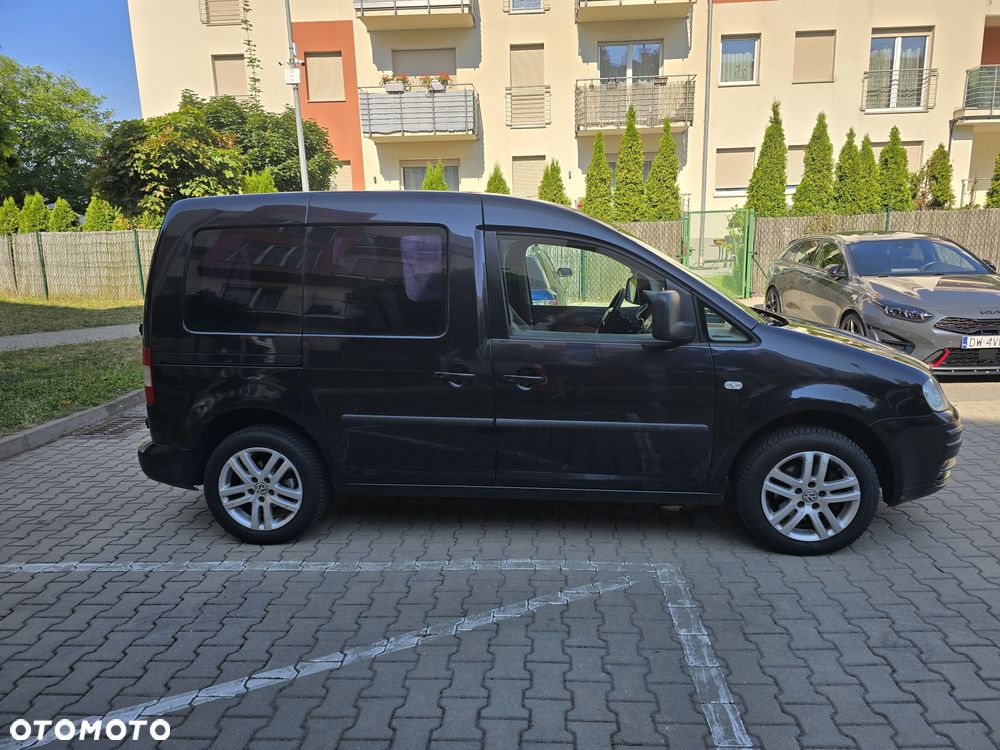Volkswagen Caddy - 3