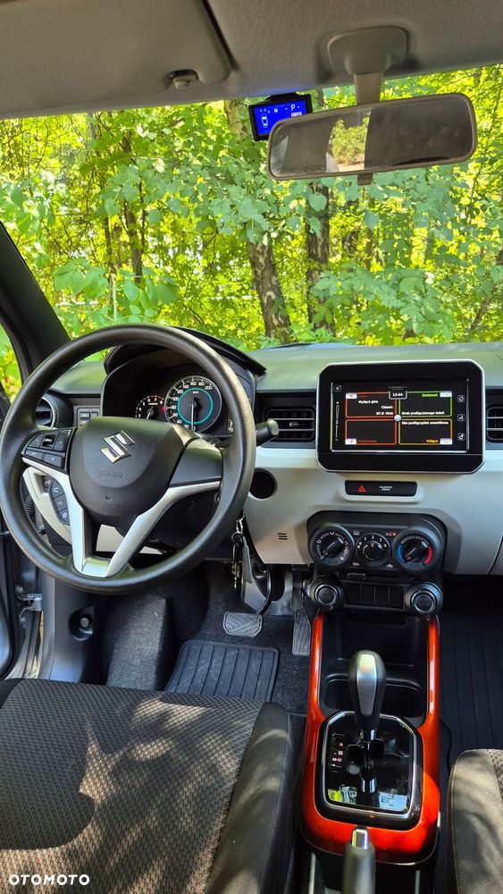 Suzuki Ignis 1.2 Premium AGS - 17