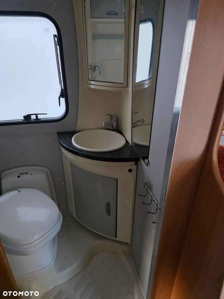 Ford Transit - 11