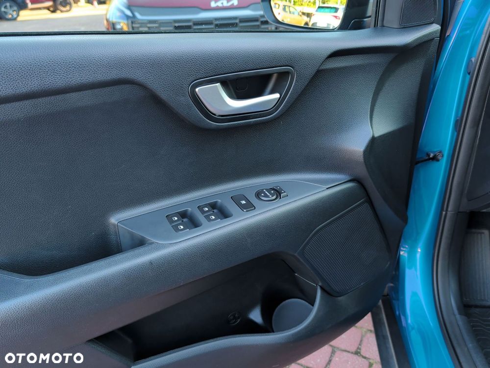 Kia Stonic 1.0 T-GDI M DCT - 11