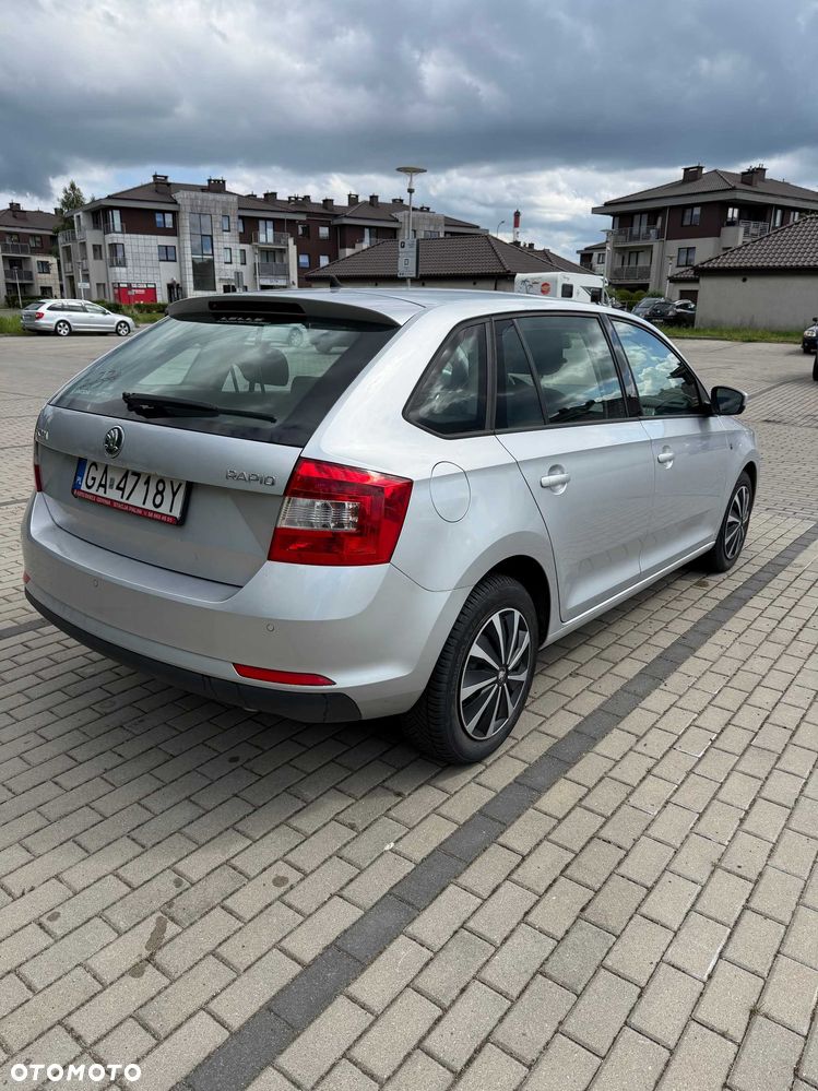Skoda RAPID - 3