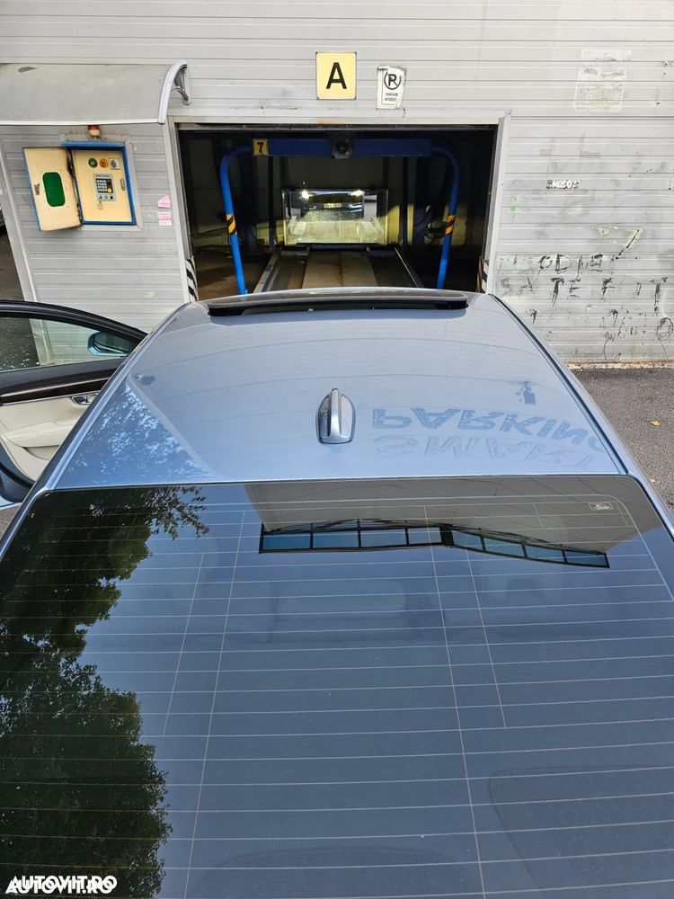 Volvo S90 T8 Twin Engine AWD Geartronic Inscription - 26