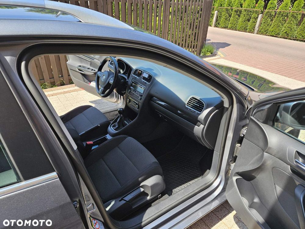 Volkswagen Golf 1.6 TDI Comfortline - 14