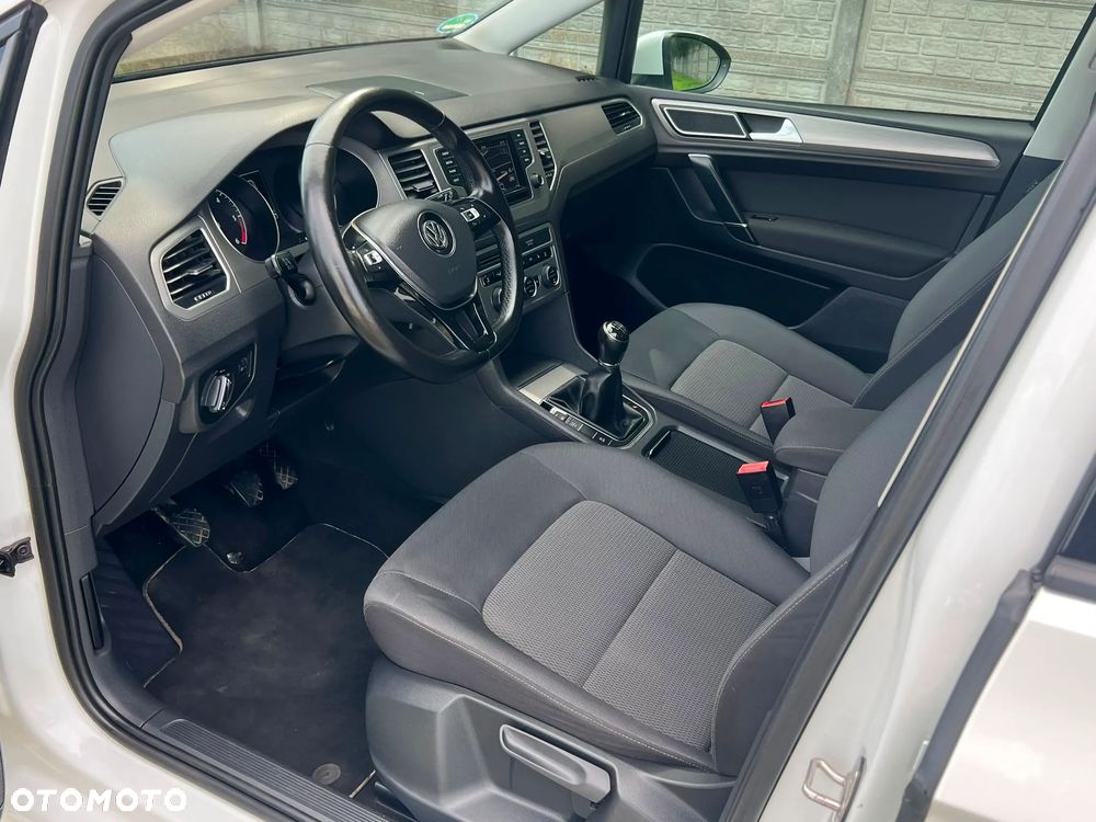 Volkswagen Golf Sportsvan 1.6 TDI BlueMotion Technology Comfortline - 23
