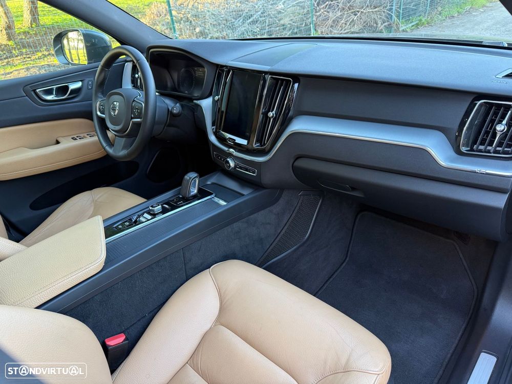 Volvo XC 60 2.0 T8 PHEV Inscription AWD - 30