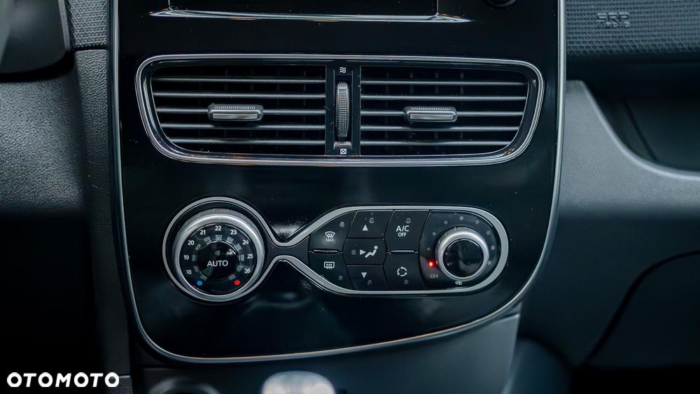 Renault Clio dCi 75 Stop & Start Life - 8