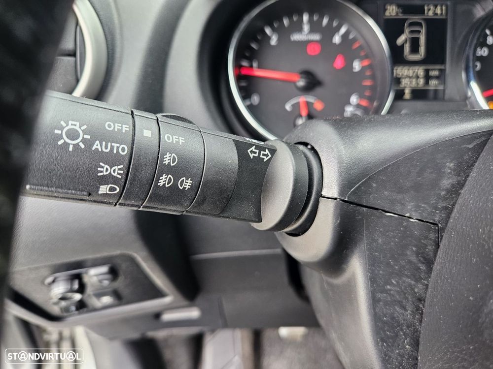 Nissan Qashqai 1.5 dCi Acenta Connect - 33