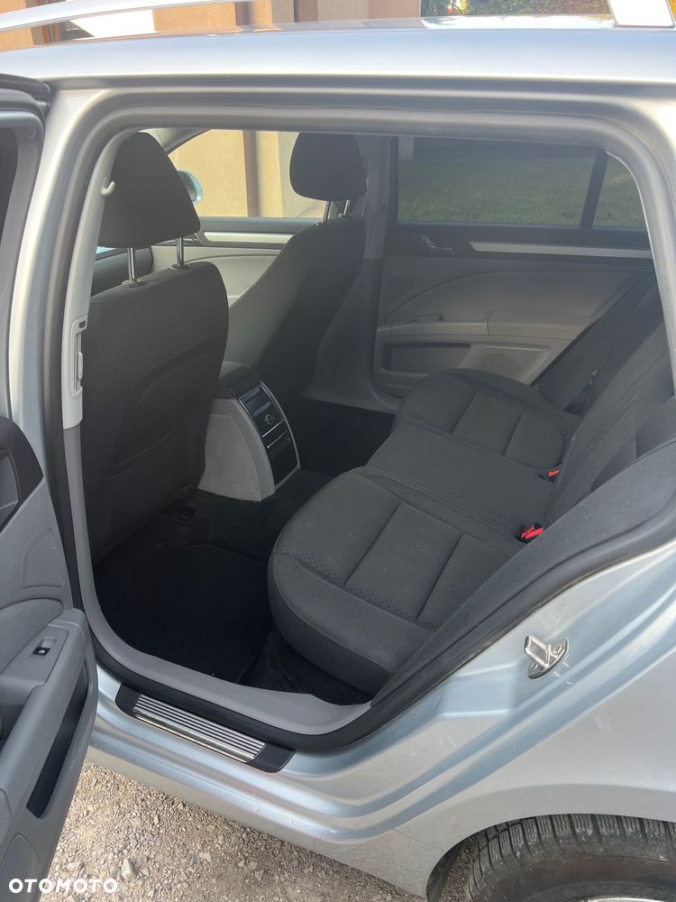 Skoda Superb 2.0 TDI Elegance - 6