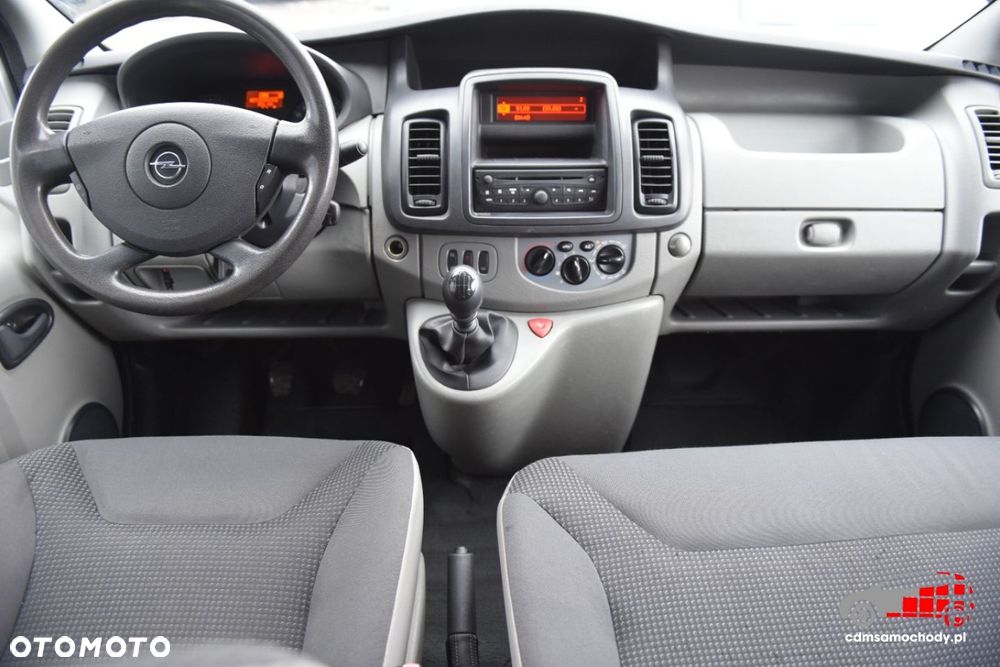Opel Vivaro - 21