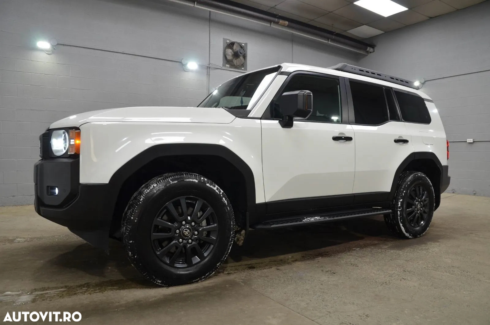 Toyota Land Cruiser 250 - 2