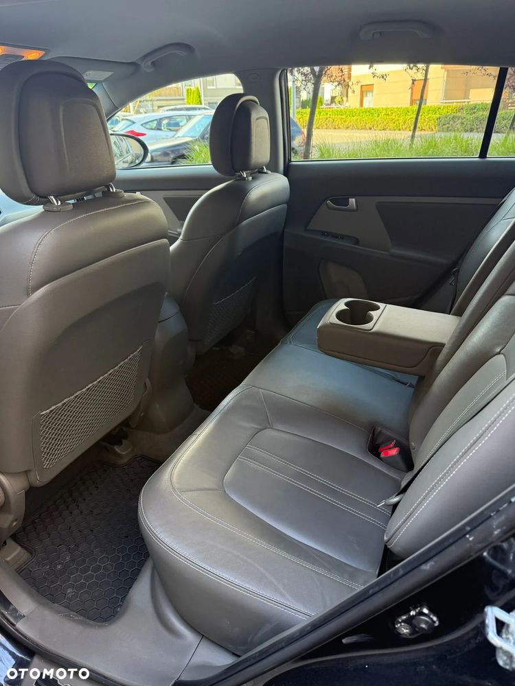 Kia Sportage 2.0 CRDI L - 10