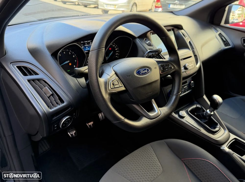 Ford Focus SW 1.0 SCTi ST-Line - 12