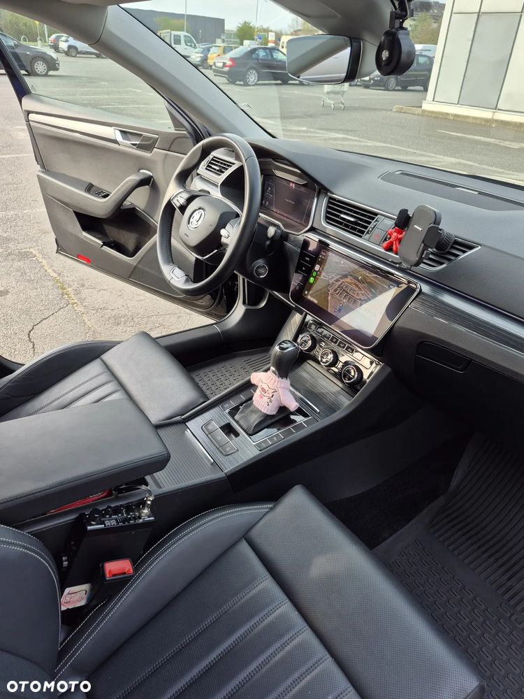Skoda Superb 2.0 TDI SCR Style DSG - 18