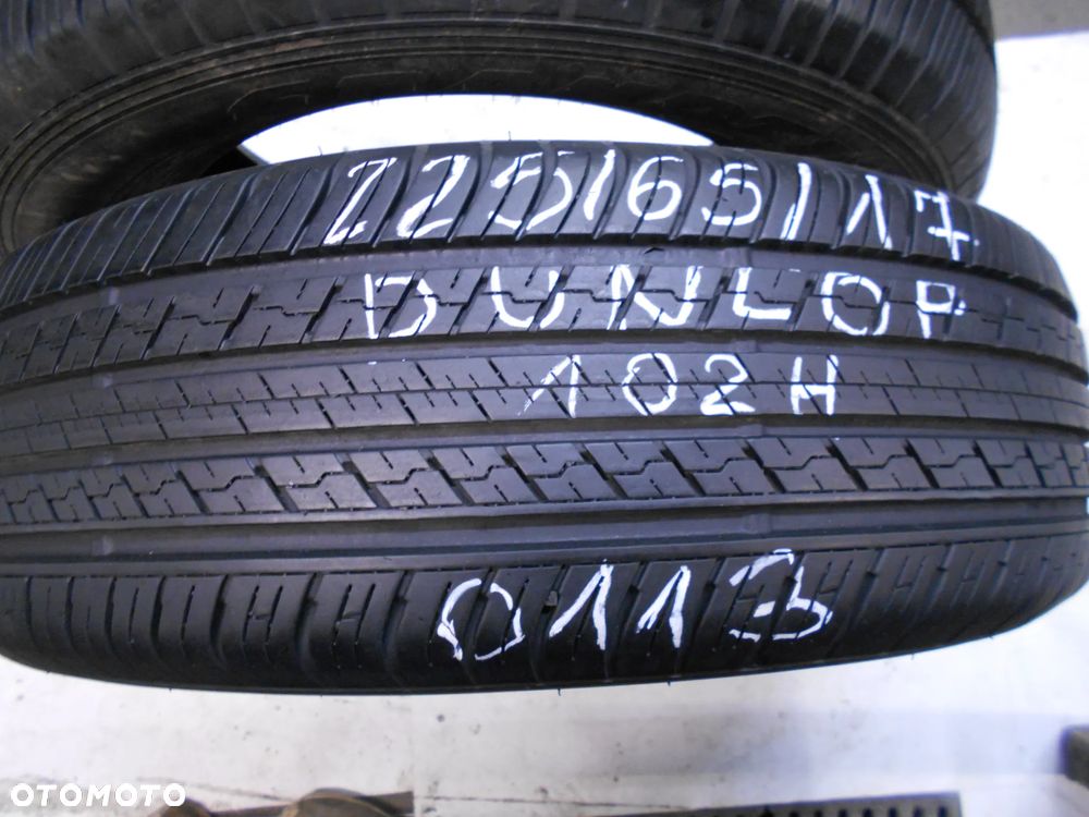 OPONY 225/65R17 DUNLOP GRANDTREK DOT 0113 8,2MM - 4