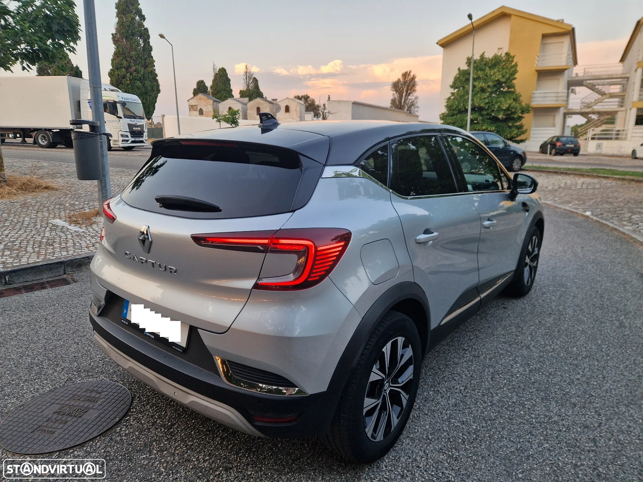 Renault Captur 1.0 TCe Techno Bi-Fuel - 4