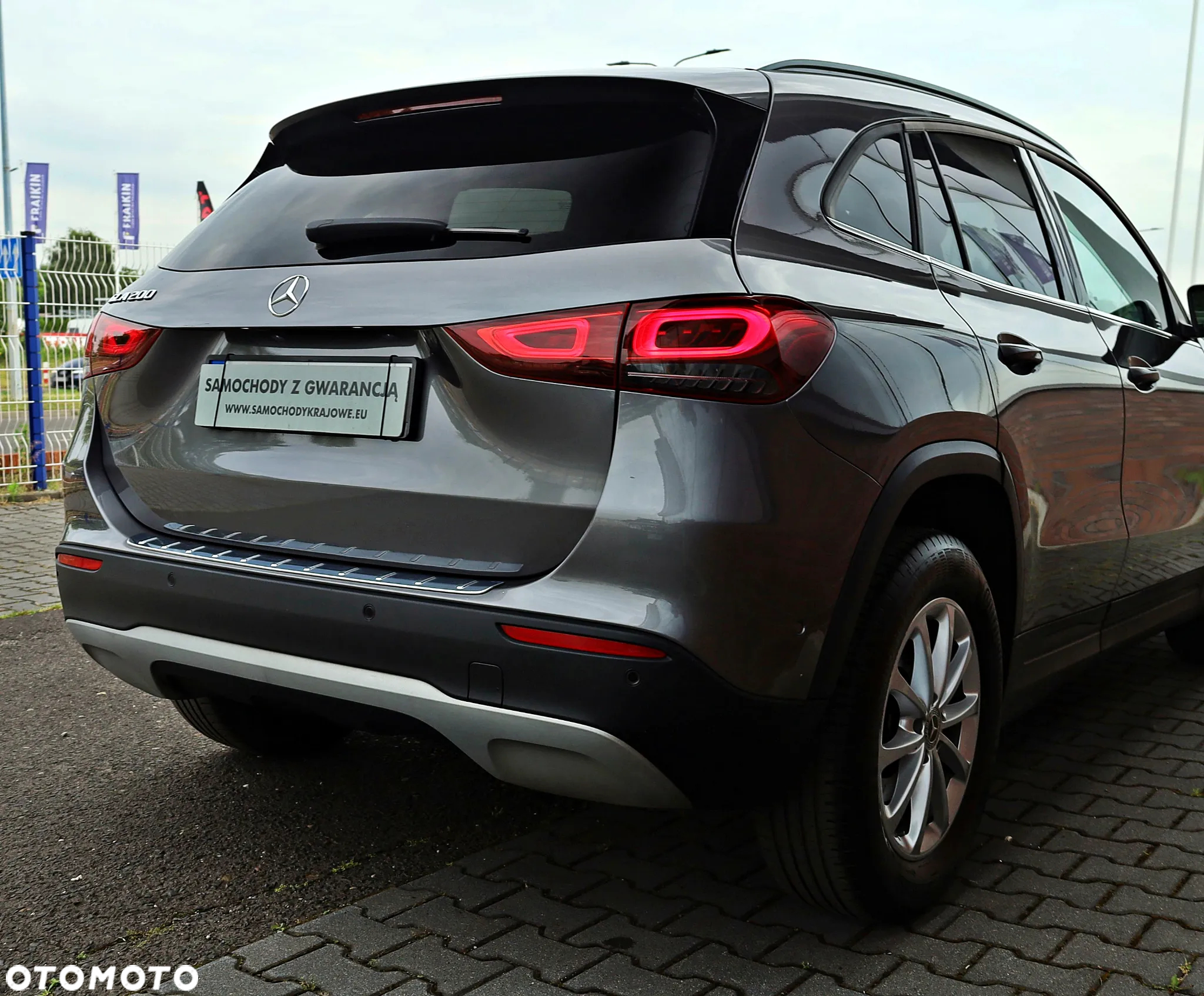 Mercedes-Benz GLA 200 Style - 14