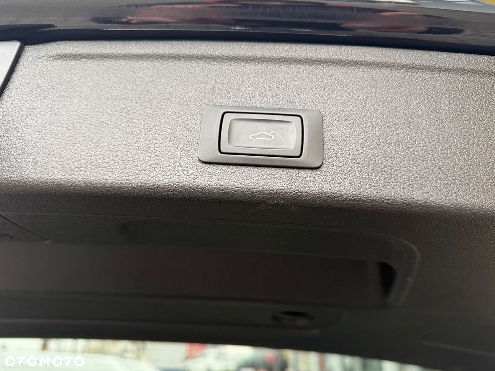 Audi A4 Avant 35 TDI S tronic S line - 13