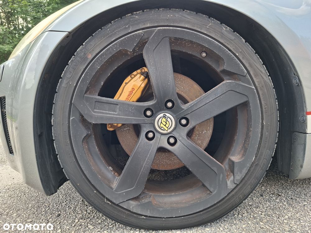 Nissan 350 Z Premium Pack - 12