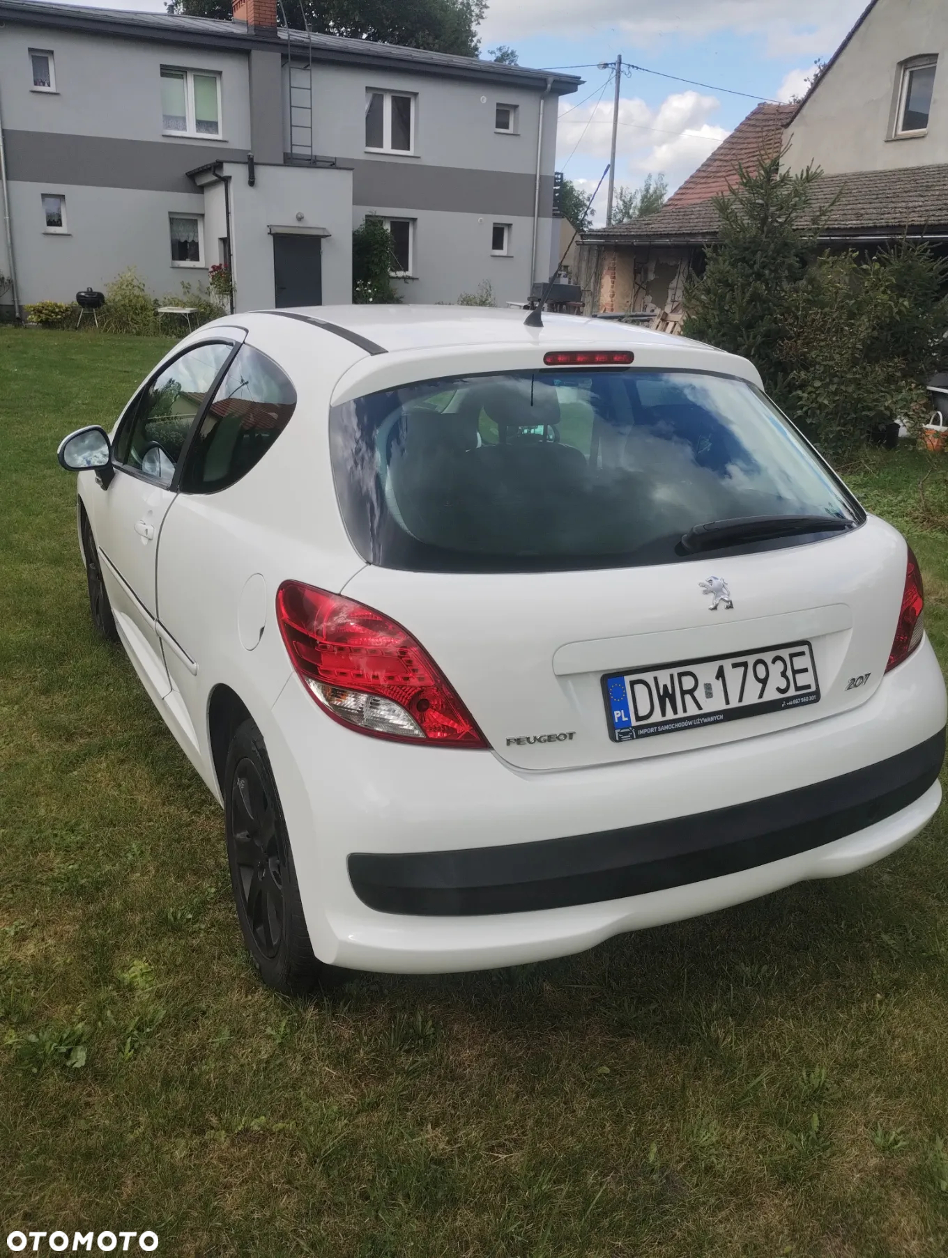 Peugeot 207 - 3