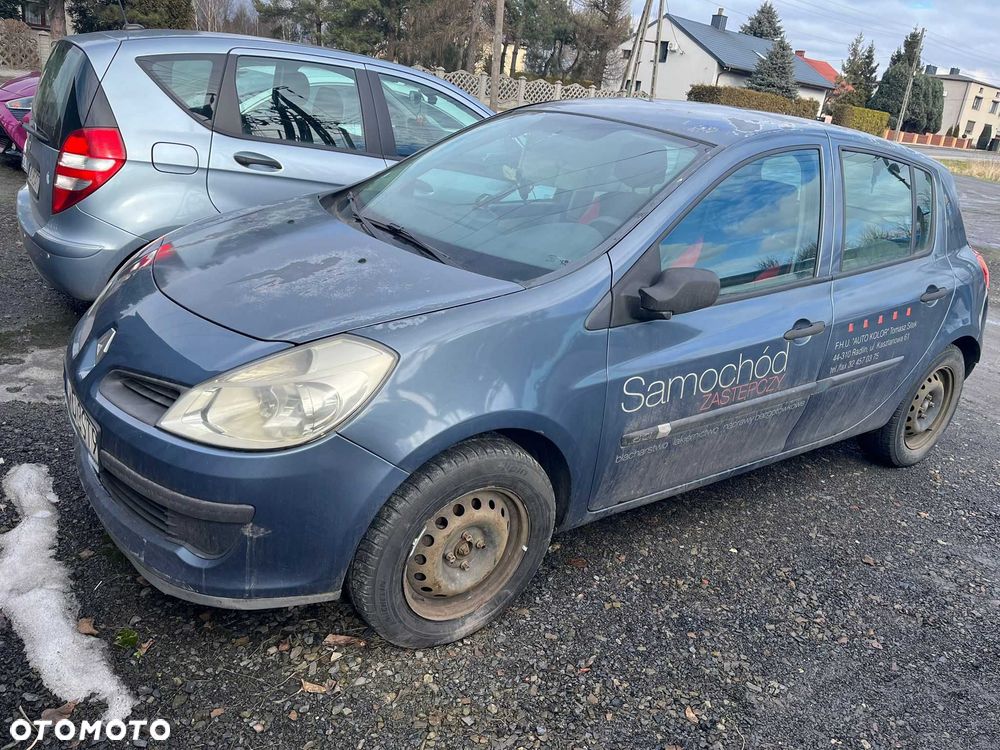 Renault Clio - 2