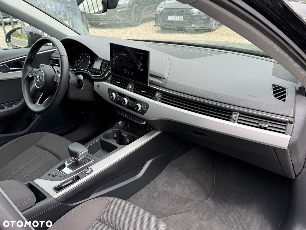 Audi A4 Avant 35 TFSI S tronic advanced - 35