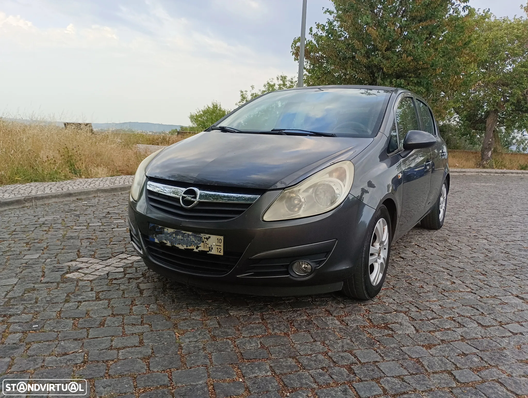 Opel Corsa 1.3 CDTi Enjoy EcoFLEX - 4