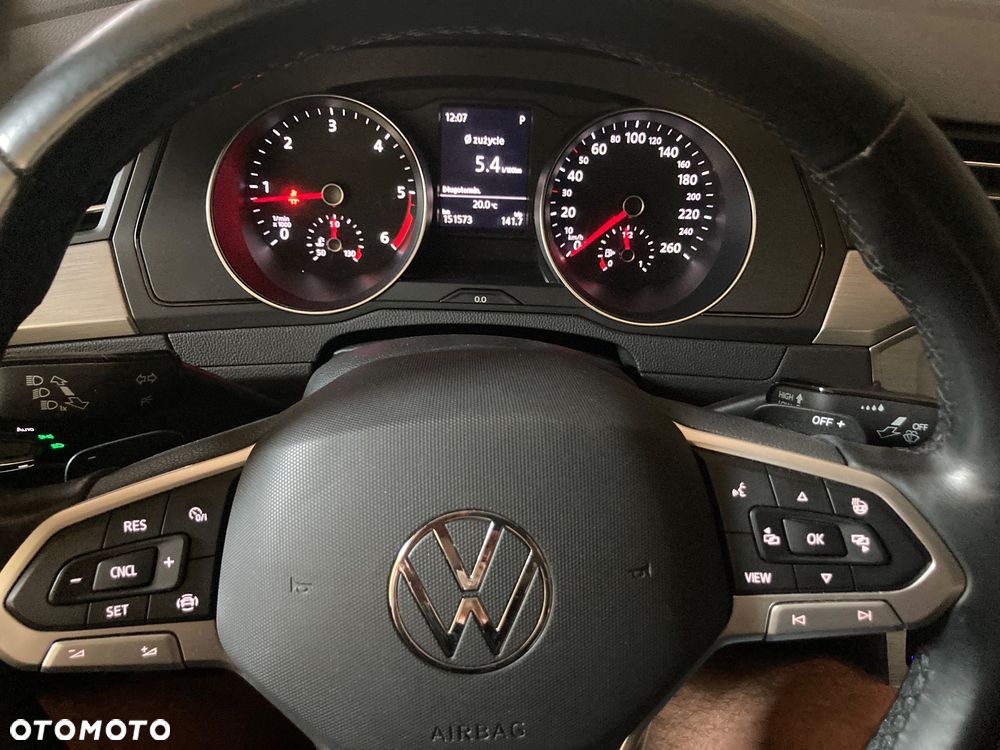 Volkswagen Passat 2.0 TDI EVO Business DSG - 11