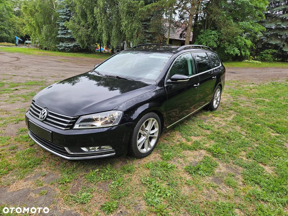 Volkswagen Passat - 17