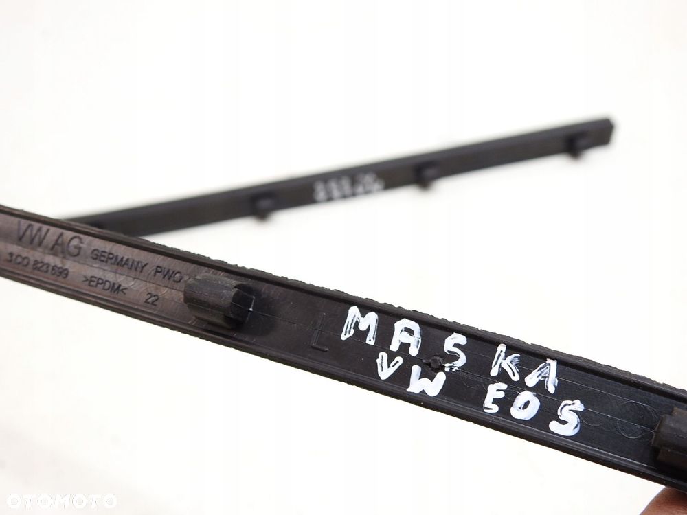 LISTWA USZCZELKA MASKI VW EOS - 6