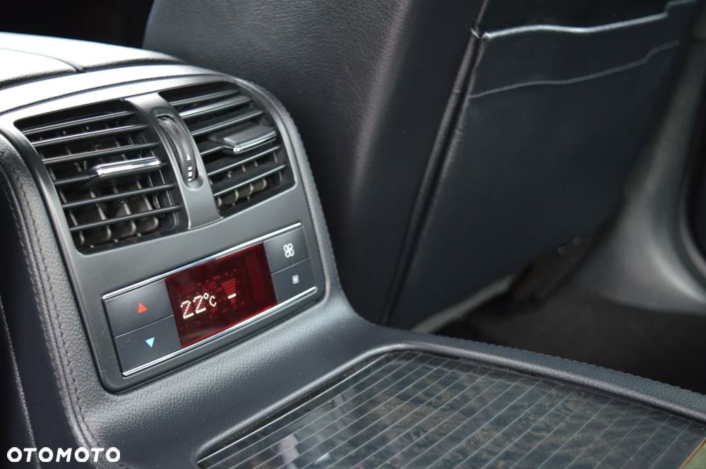 Mercedes-Benz CLS 350 CDI 4Matic 7G-TRONIC - 10