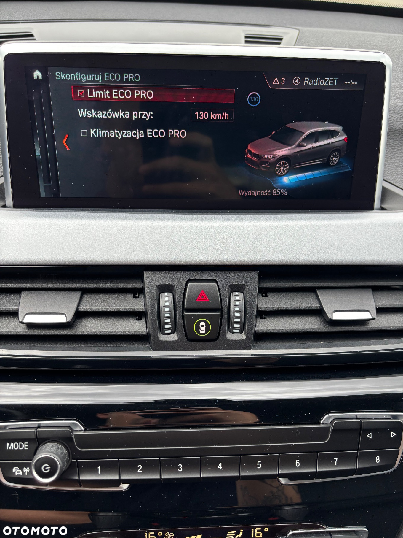 BMW X1 sDrive16d - 32