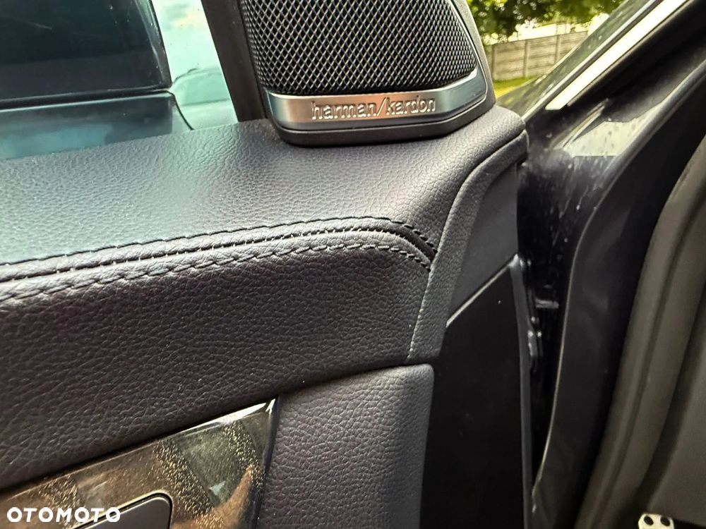 Mercedes-Benz CLS 350 d 4-Matic - 13