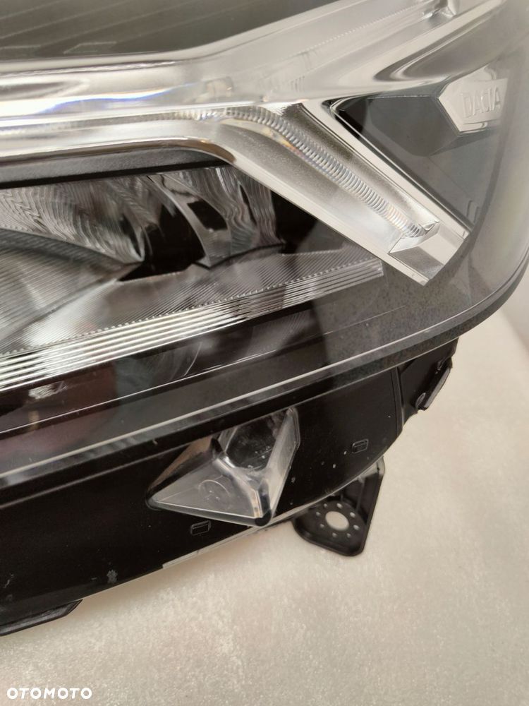 dacia sandero stepway full led komplet lamp przód 260102586r, 260605914r - 4